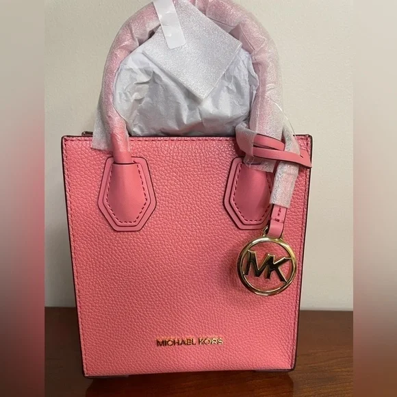Michael Kors Extra Small Mercer crossbody Tote in pebbled leather pink! NWT - Picture 4 of 6